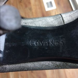 Calvin Klein gray heel